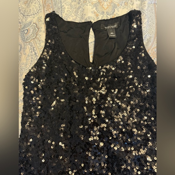 Black sequin dress from White House Black Market  size XS. Excellent condition. - Picture 3 of 3